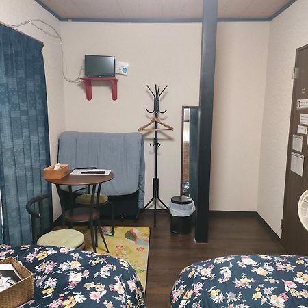 Hotel Miroku Share House Mimiharacho Esterno foto